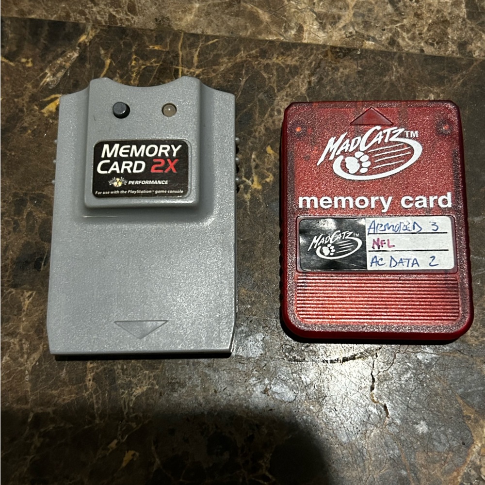 PlayStation 1 PS1 memory cards lot (2)